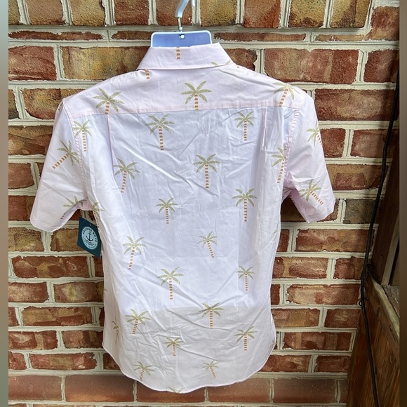 NWT Anchor Boys pale pink with palm trees button down short sleeve shirt. Large - Picture 3 of 8